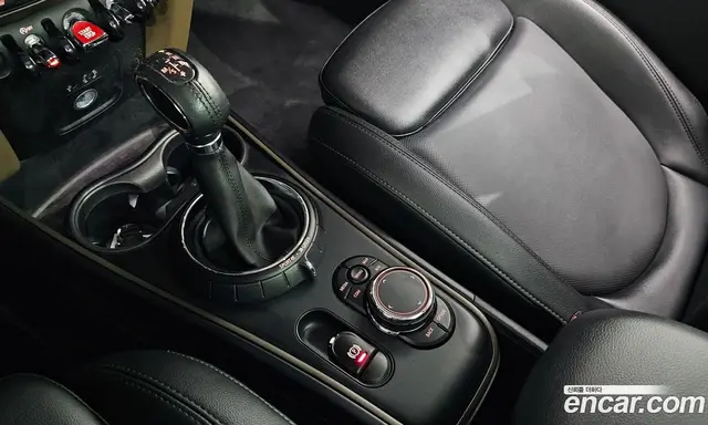 Mini Countryman 2017 2.0 автомат (гидро), миниатюра 9 Mini Countryman 2017 2.0 автомат (гидро), миниатюра 9