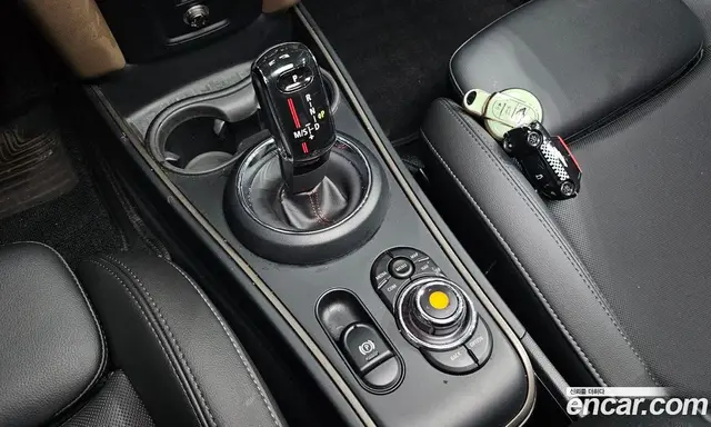 Mini Countryman 2019 2.0 автомат (гидро), миниатюра 12