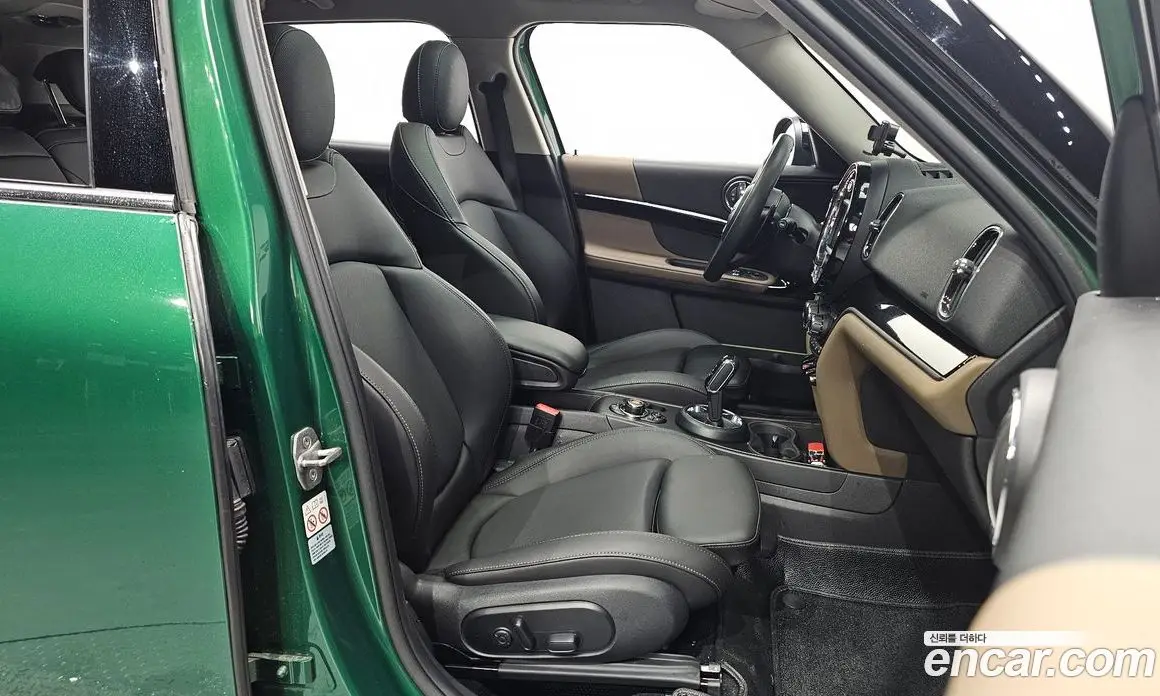 Mini Countryman 2019 2.0 автомат (гидро), фото 13 Mini Countryman 2019 2.0 автомат (гидро), фото 13