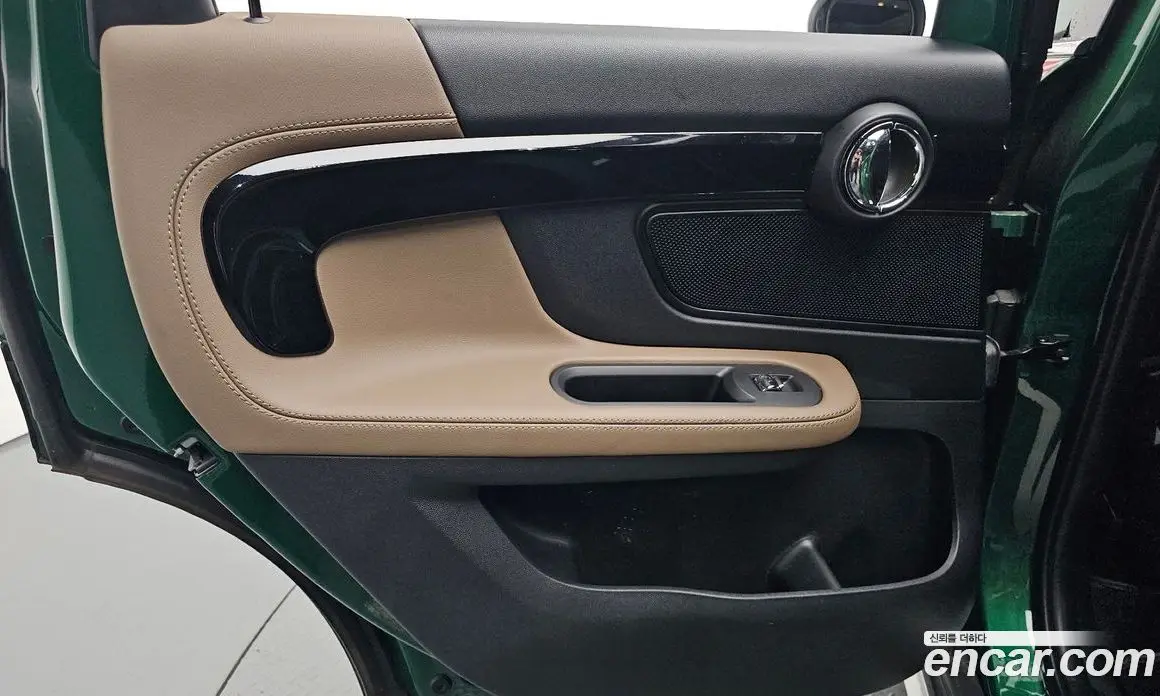 Mini Countryman 2019 2.0 автомат (гидро), фото 15 Mini Countryman 2019 2.0 автомат (гидро), фото 15