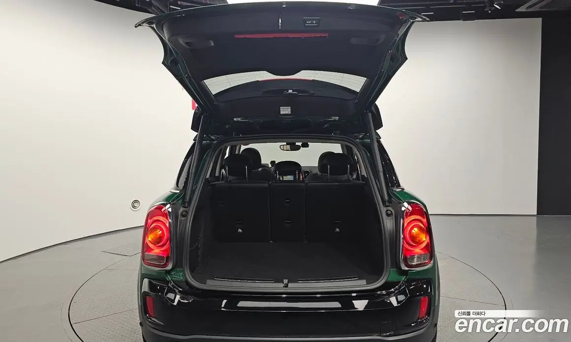 Mini Countryman 2019 2.0 автомат (гидро), фото 26 Mini Countryman 2019 2.0 автомат (гидро), фото 26