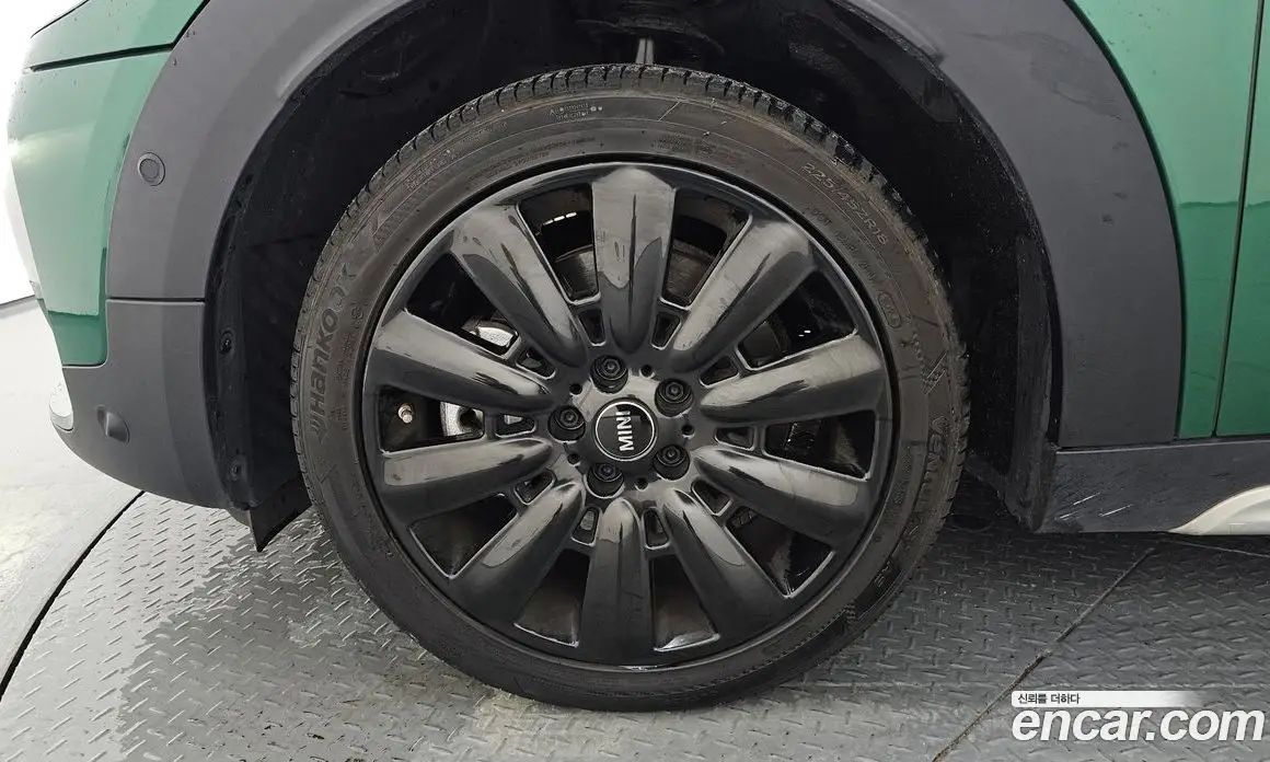 Mini Countryman 2019 2.0 автомат (гидро), фото 5 Mini Countryman 2019 2.0 автомат (гидро), фото 5