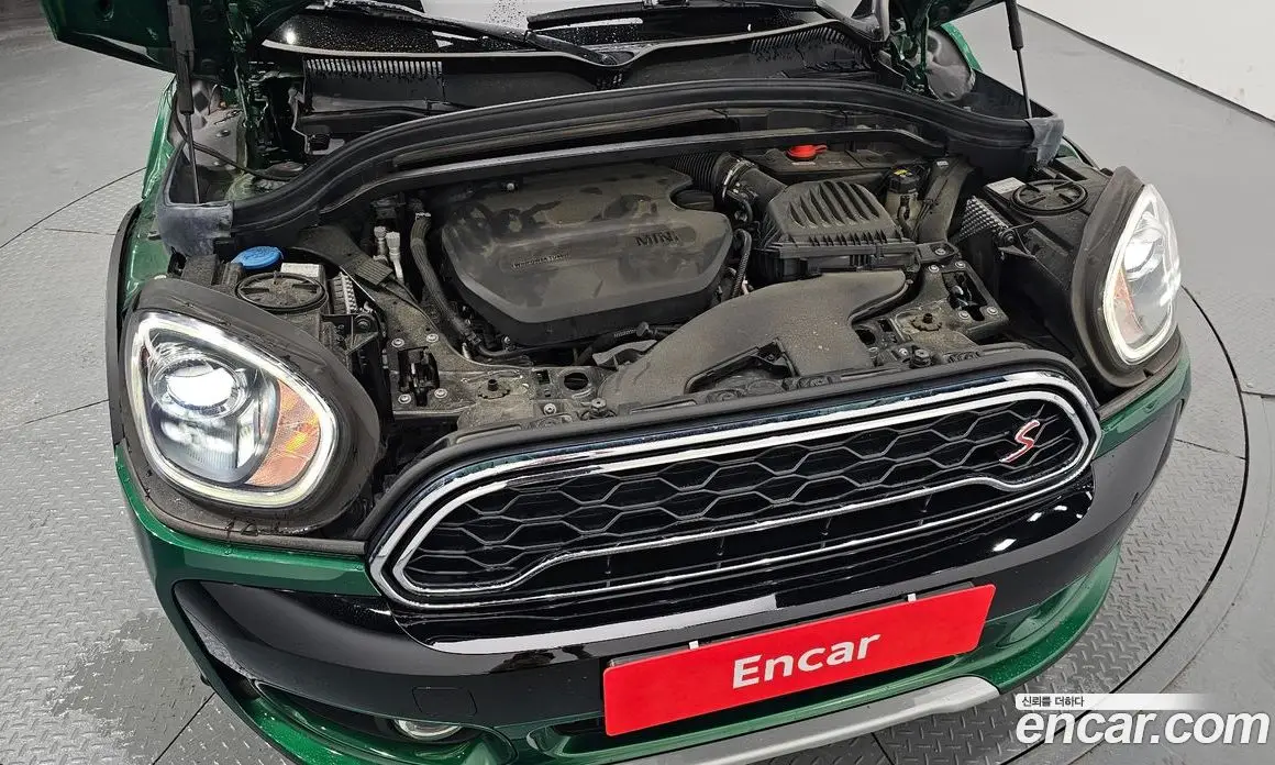 Mini Countryman 2019 2.0 автомат (гидро), фото 6 Mini Countryman 2019 2.0 автомат (гидро), фото 6