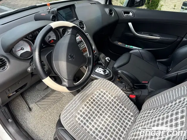 Peugeot 308 2009 2.0 автомат (гидро), миниатюра 7