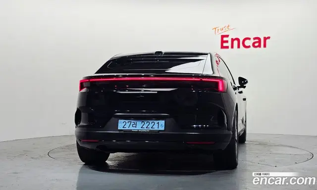 Polestar Polestar 4 2025 0.2 автомат (гидро), миниатюра 4 Polestar Polestar 4 2025 0.2 автомат (гидро), миниатюра 4