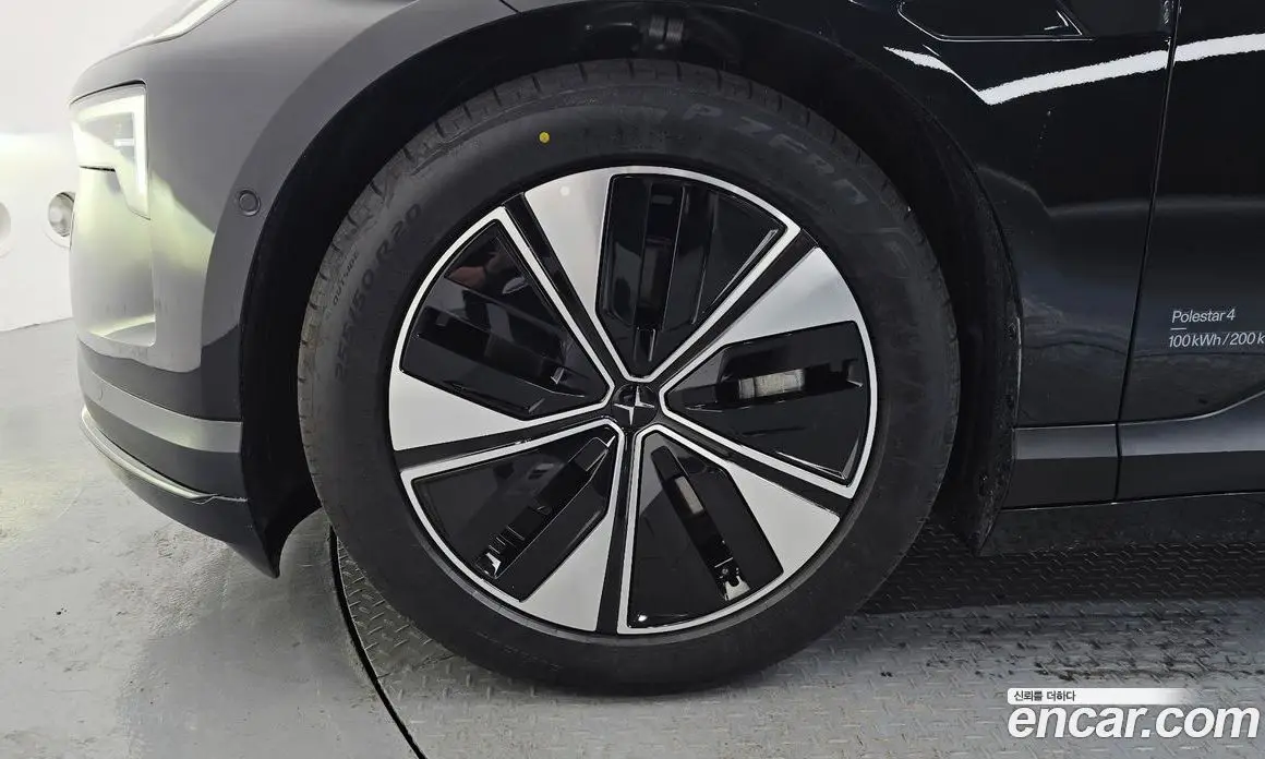 Polestar Polestar 4 2025 0.2 автомат (гидро), фото 5 Polestar Polestar 4 2025 0.2 автомат (гидро), фото 5
