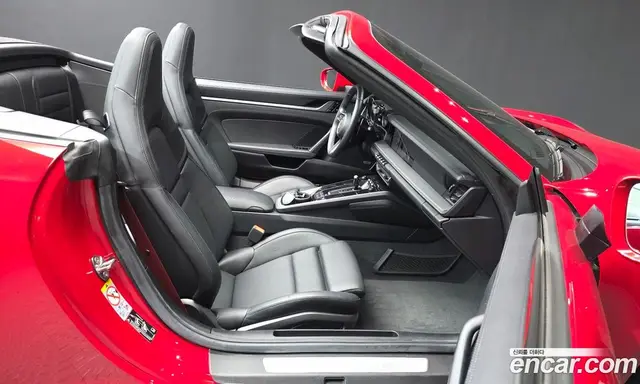 Porsche 911 2020 3.0 автомат (гидро), миниатюра 11