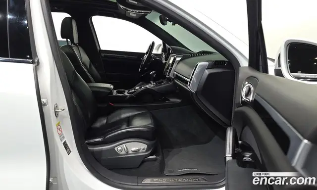 Porsche Cayenne 2017 3.0 автомат (гидро), миниатюра 11