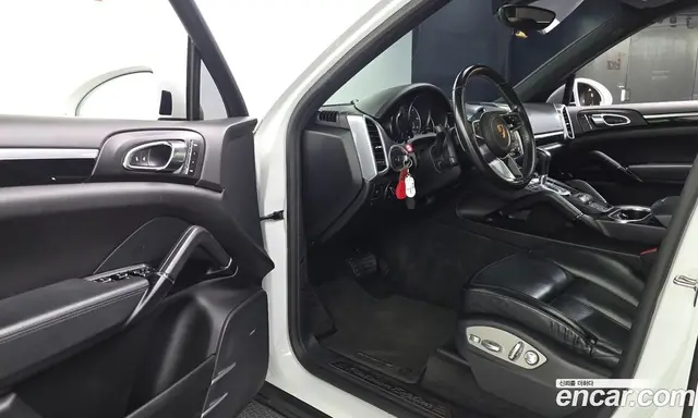 Porsche Cayenne 2017 3.0 автомат (гидро), миниатюра 10