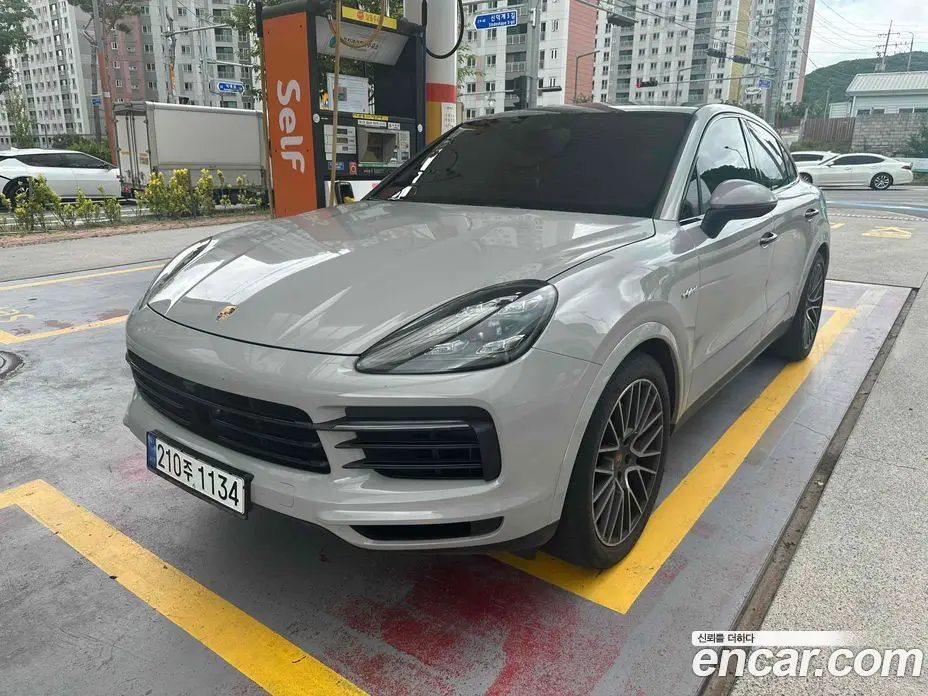 Porsche Cayenne 2020 3.0 автомат (гидро), фото 1 Porsche Cayenne 2020 3.0 автомат (гидро), фото 1