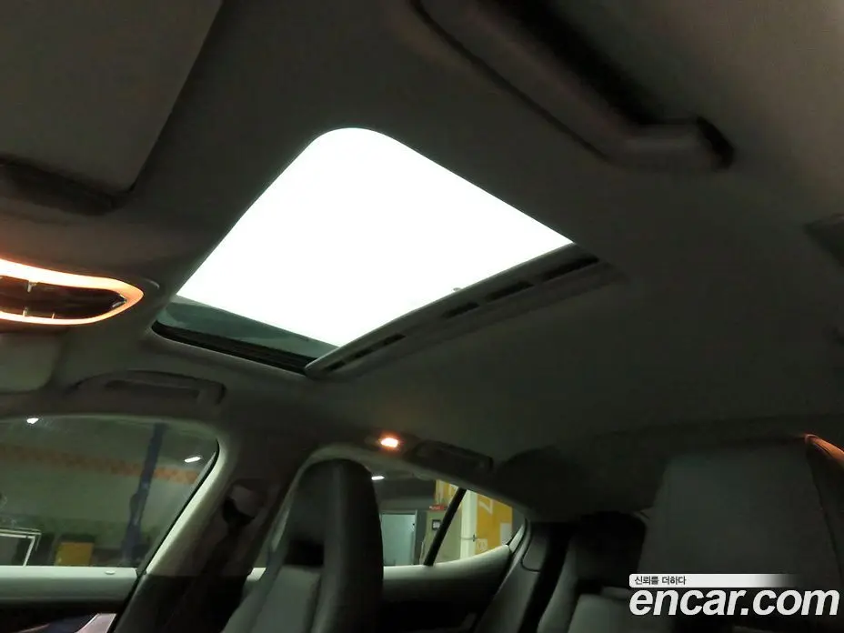 Porsche Panamera 2011 3.6 автомат (гидро), фото 16 Porsche Panamera 2011 3.6 автомат (гидро), фото 16