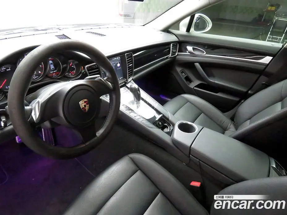 Porsche Panamera 2011 3.6 автомат (гидро), фото 7 Porsche Panamera 2011 3.6 автомат (гидро), фото 7