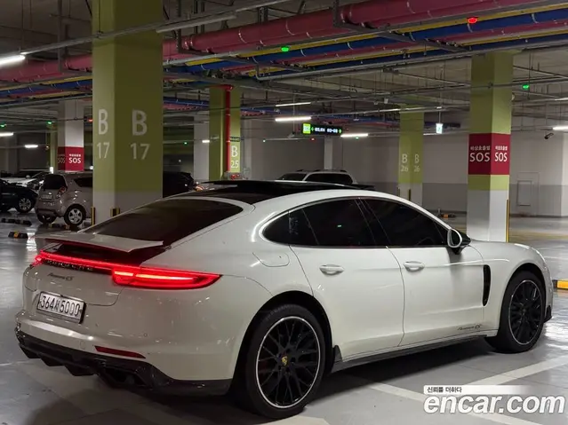 Porsche Panamera 2017 2.9 автомат (гидро), миниатюра 4 Porsche Panamera 2017 2.9 автомат (гидро), миниатюра 4
