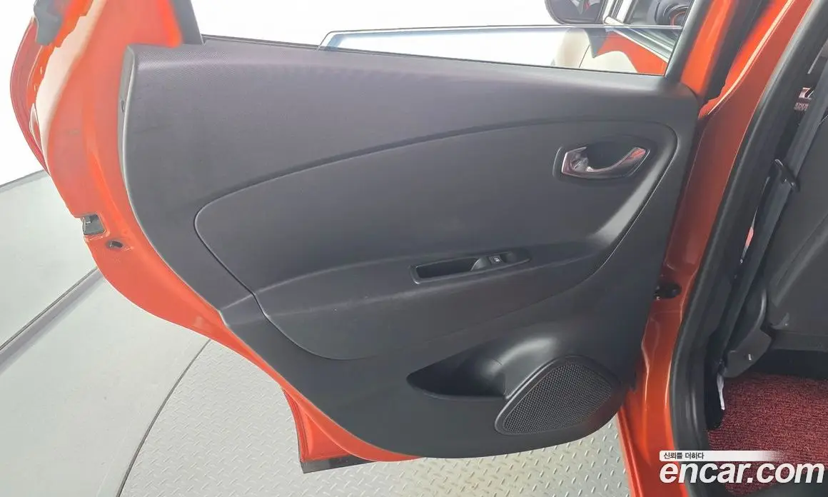 Renault (Samsung) QM3 2014 1.5 автомат (гидро), фото 15 Renault (Samsung) QM3 2014 1.5 автомат (гидро), фото 15