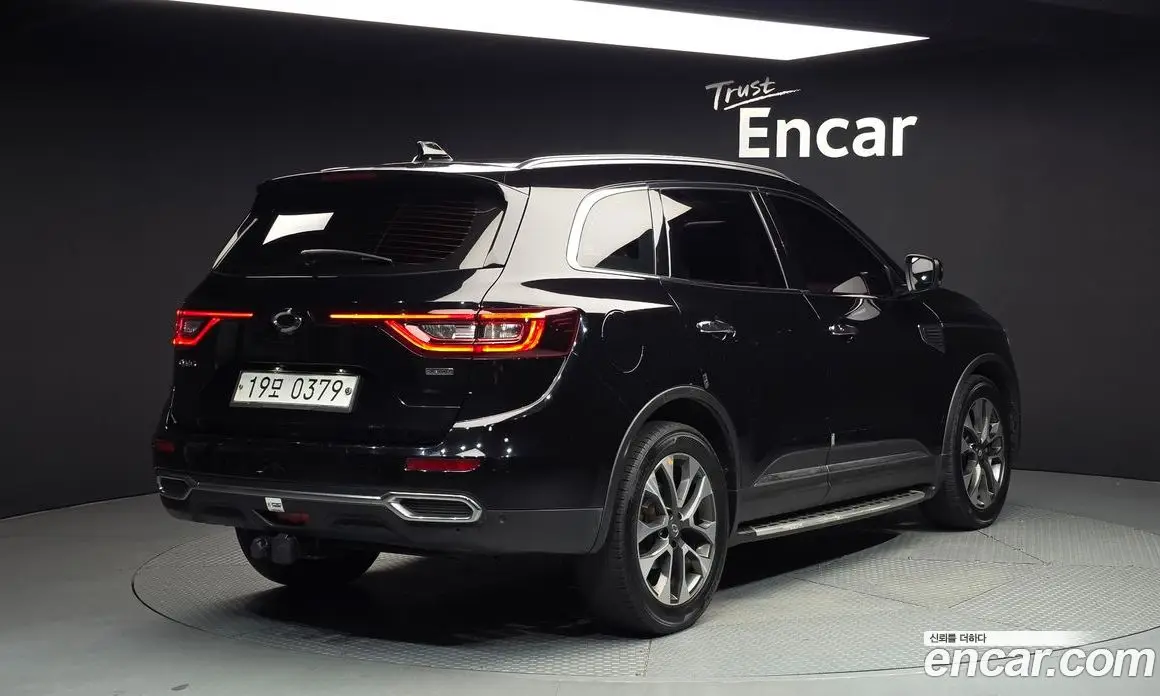 Renault (Samsung) QM6 2016 2.0 автомат (гидро), фото 2 Renault (Samsung) QM6 2016 2.0 автомат (гидро), фото 2