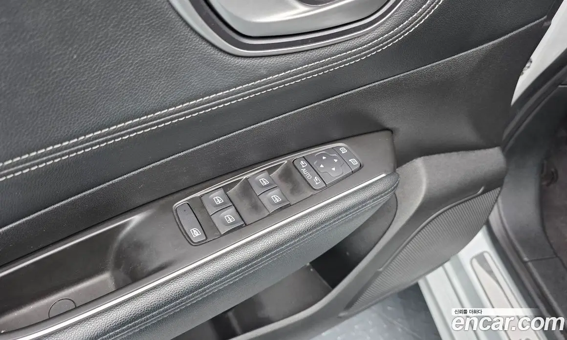 Renault (Samsung) SM6 2016 2.0 автомат (гидро), фото 25 Renault (Samsung) SM6 2016 2.0 автомат (гидро), фото 25