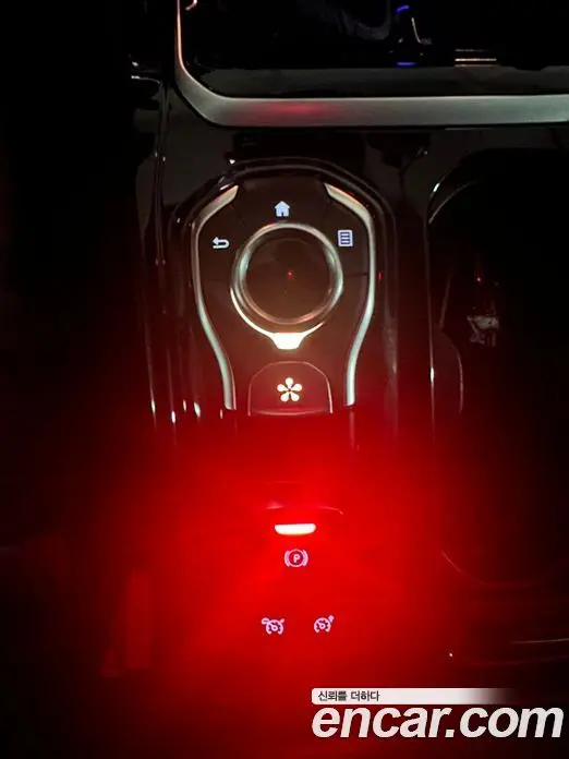 Renault (Samsung) SM6 2017 1.5 автомат (гидро), фото 9 Renault (Samsung) SM6 2017 1.5 автомат (гидро), фото 9