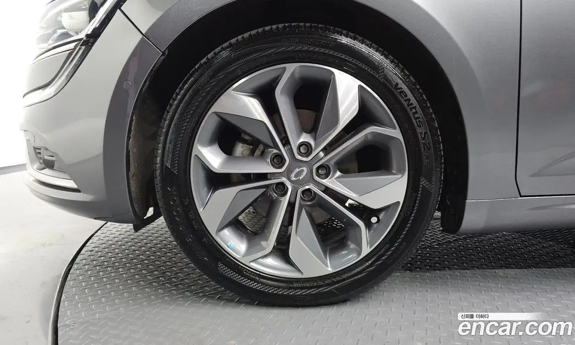 Renault (Samsung) SM6 2019 2.0 автомат (гидро), фото 5 Renault (Samsung) SM6 2019 2.0 автомат (гидро), фото 5