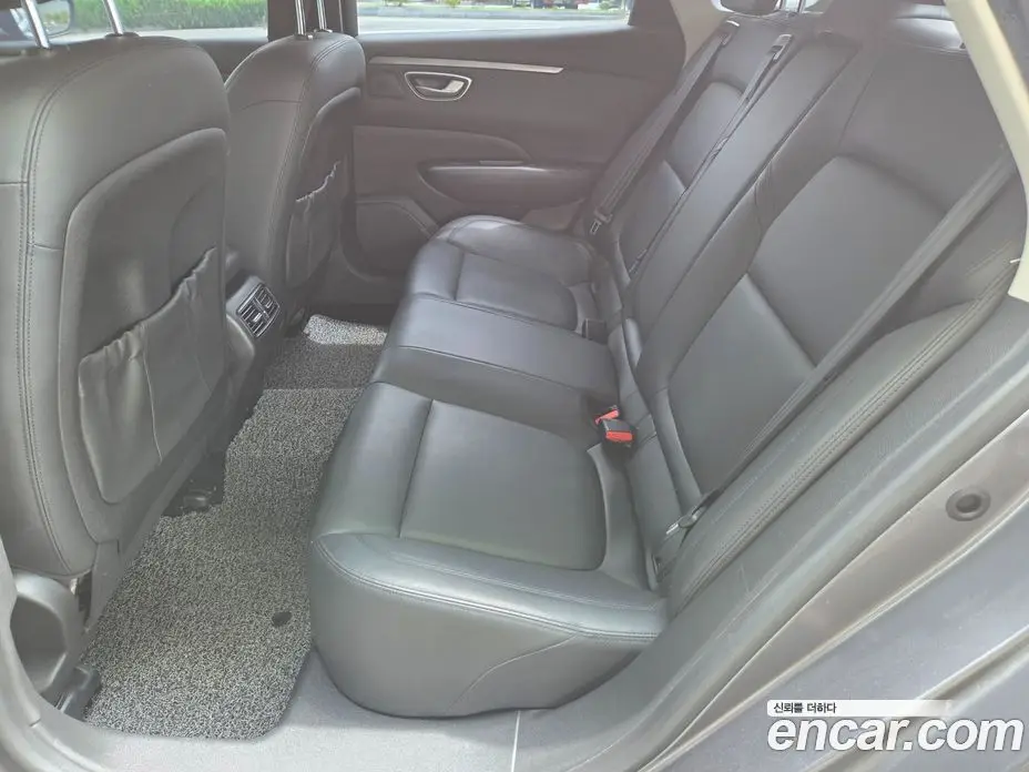 Renault (Samsung) SM6 2020 2.0 автомат (гидро), фото 13 Renault (Samsung) SM6 2020 2.0 автомат (гидро), фото 13
