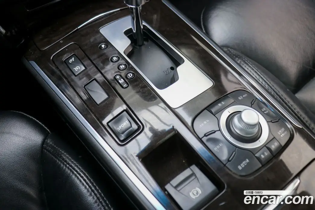 Renault (Samsung) SM7 2011 2.5 автомат (гидро), фото 17 Renault (Samsung) SM7 2011 2.5 автомат (гидро), фото 17