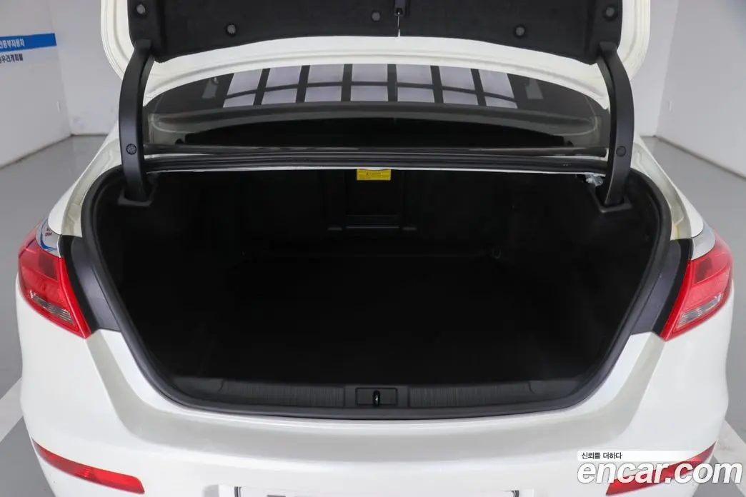 Renault (Samsung) SM7 2011 2.5 автомат (гидро), фото 19 Renault (Samsung) SM7 2011 2.5 автомат (гидро), фото 19