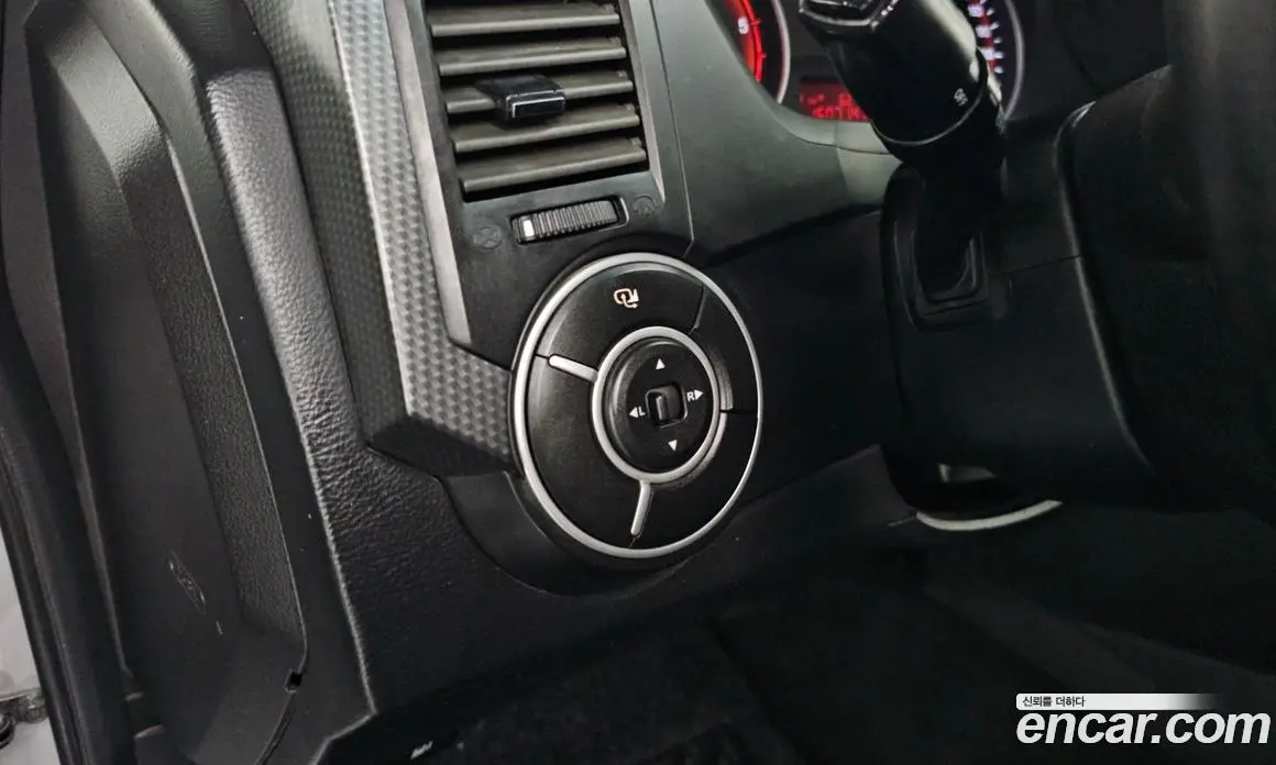 SsangYong Korando 2014 2.0 автомат (гидро), фото 23 SsangYong Korando 2014 2.0 автомат (гидро), фото 23