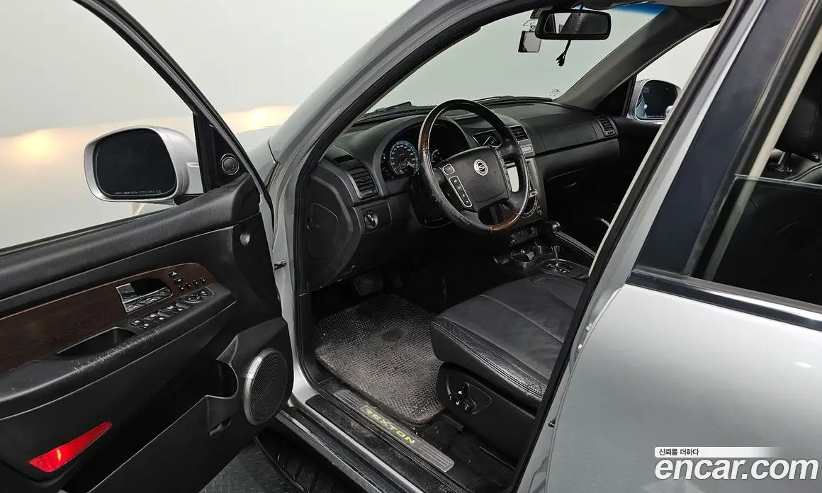 SsangYong Rexton 2014 2.0 автомат (гидро), фото 10 SsangYong Rexton 2014 2.0 автомат (гидро), фото 10