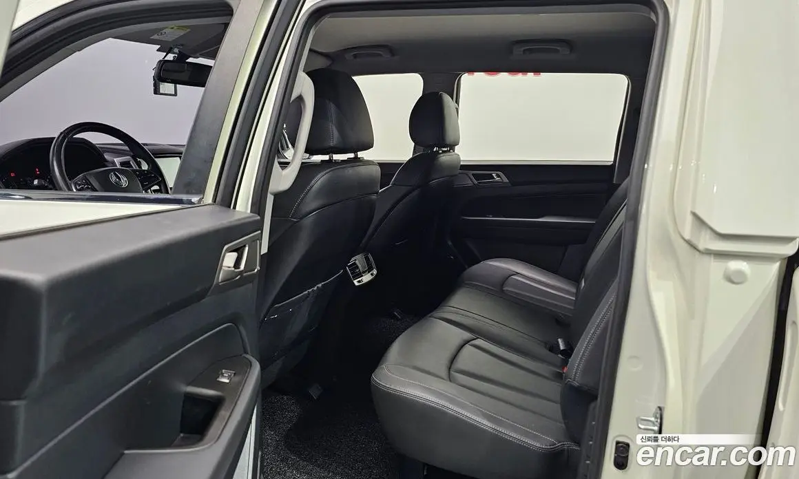 SsangYong Rexton 2019 2.2 автомат (гидро), фото 17 SsangYong Rexton 2019 2.2 автомат (гидро), фото 17