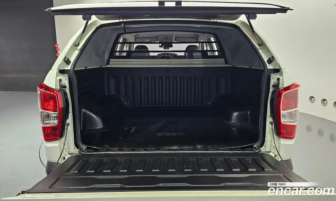SsangYong Rexton 2019 2.2 автомат (гидро), фото 23 SsangYong Rexton 2019 2.2 автомат (гидро), фото 23