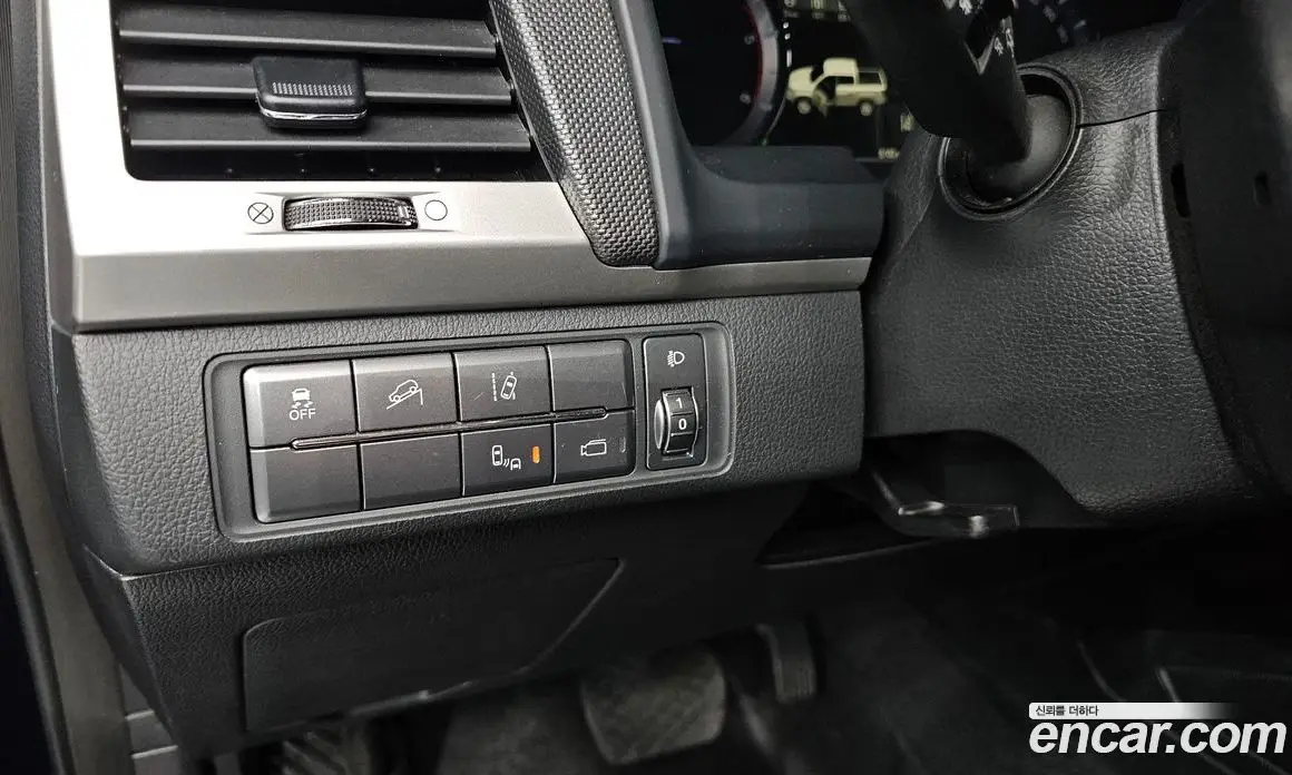 SsangYong Rexton 2019 2.2 автомат (гидро), фото 20 SsangYong Rexton 2019 2.2 автомат (гидро), фото 20