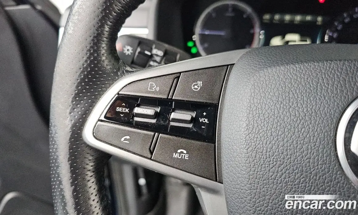 SsangYong Rexton 2019 2.2 автомат (гидро), фото 25 SsangYong Rexton 2019 2.2 автомат (гидро), фото 25
