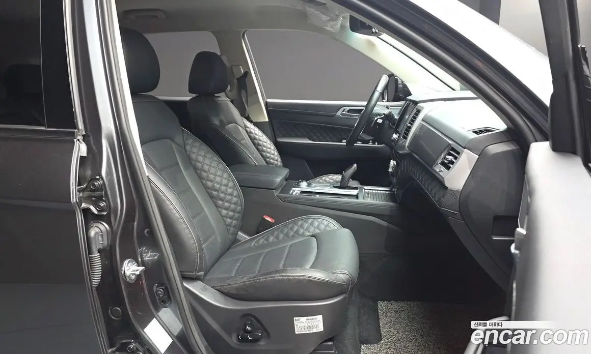 SsangYong Rexton 2022 2.2 автомат (гидро), фото 16 SsangYong Rexton 2022 2.2 автомат (гидро), фото 16