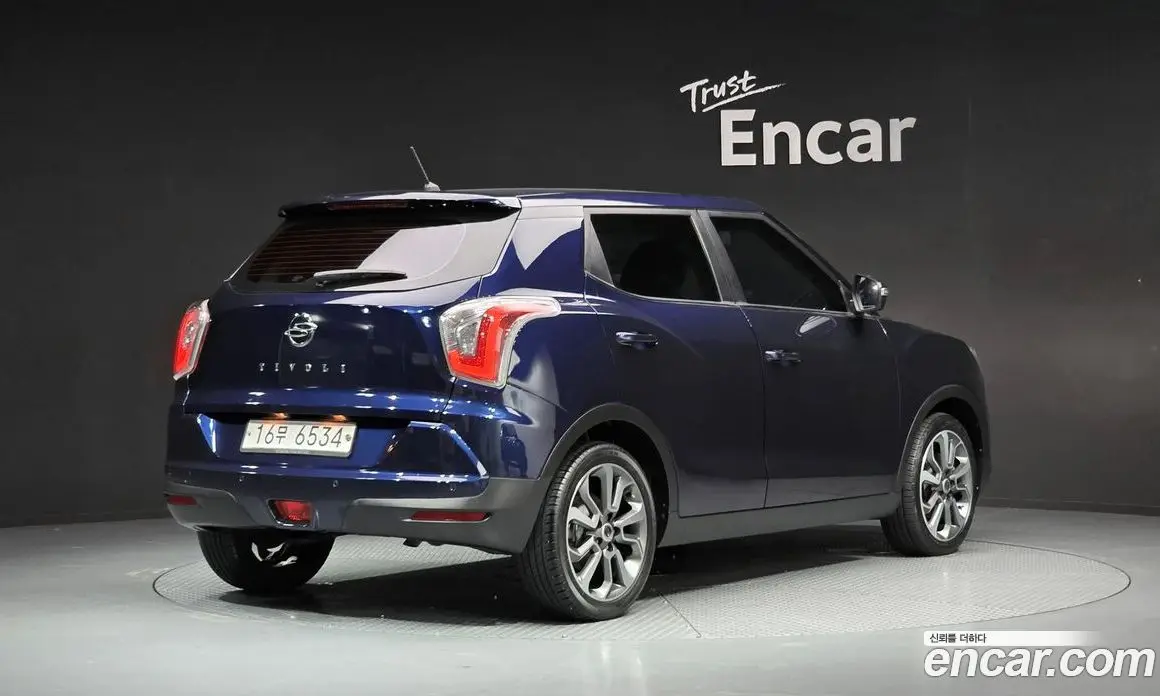 SsangYong TIBOLI 2015 1.6 автомат (гидро), фото 2 SsangYong TIBOLI 2015 1.6 автомат (гидро), фото 2