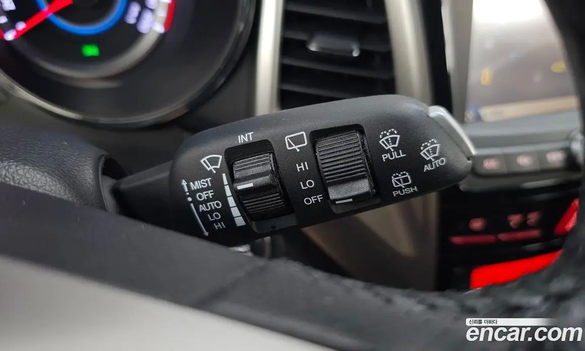 SsangYong TIBOLI 2015 1.6 автомат (гидро), фото 23 SsangYong TIBOLI 2015 1.6 автомат (гидро), фото 23