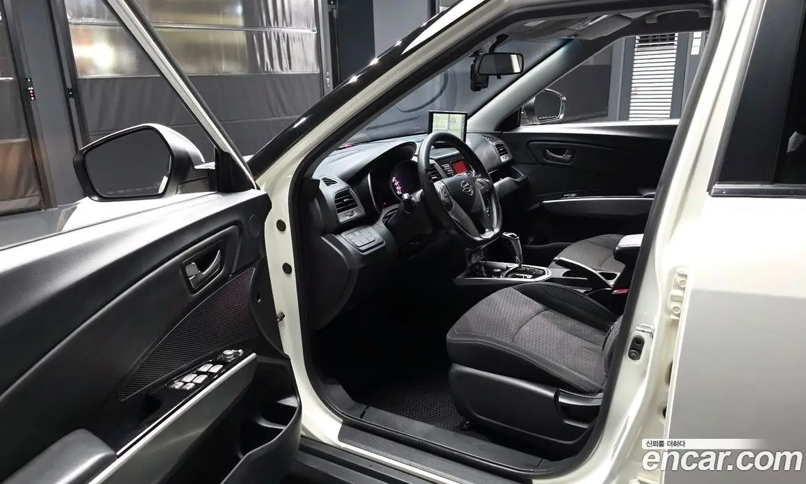 SsangYong TIBOLI 2015 1.6 автомат (гидро), фото 13 SsangYong TIBOLI 2015 1.6 автомат (гидро), фото 13