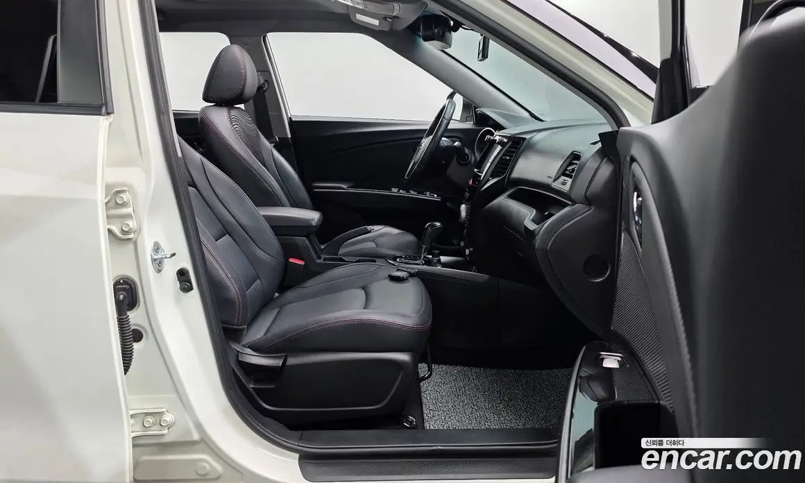 SsangYong TIBOLI 2016 1.6 автомат (гидро), фото 15 SsangYong TIBOLI 2016 1.6 автомат (гидро), фото 15