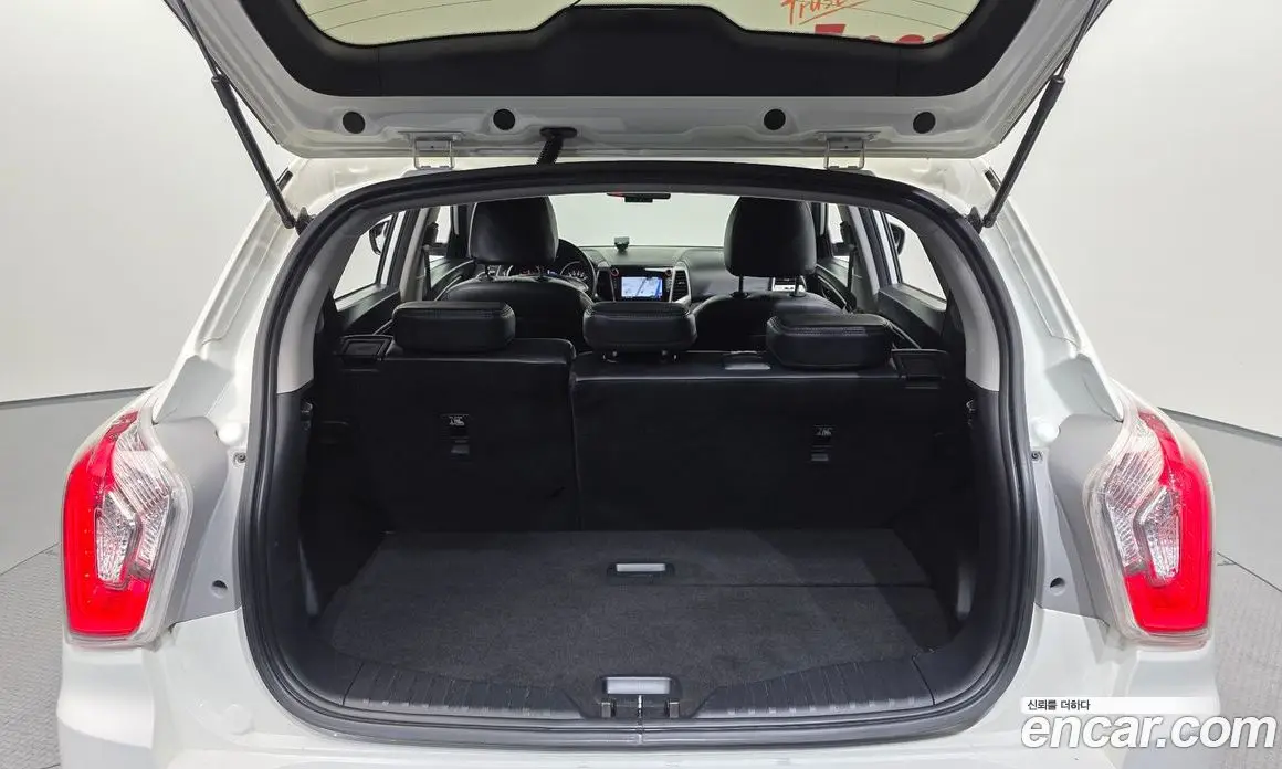 SsangYong TIBOLI 2016 1.6 автомат (гидро), фото 20 SsangYong TIBOLI 2016 1.6 автомат (гидро), фото 20