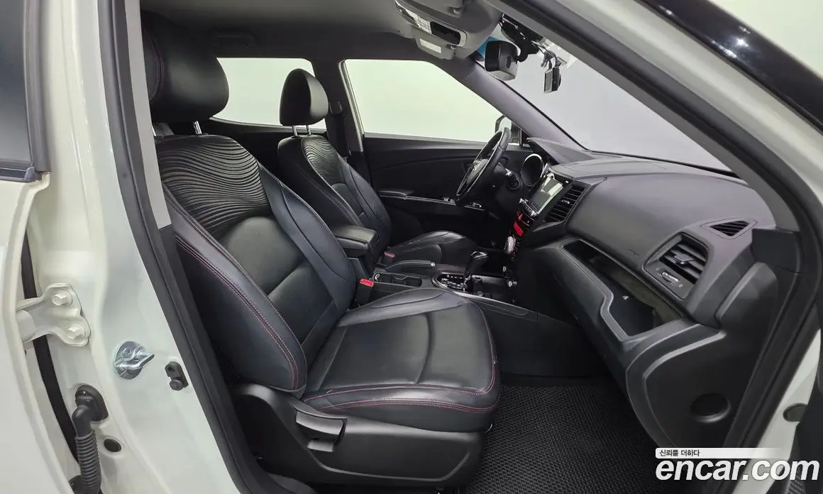 SsangYong TIBOLI 2016 1.6 автомат (гидро), фото 13 SsangYong TIBOLI 2016 1.6 автомат (гидро), фото 13