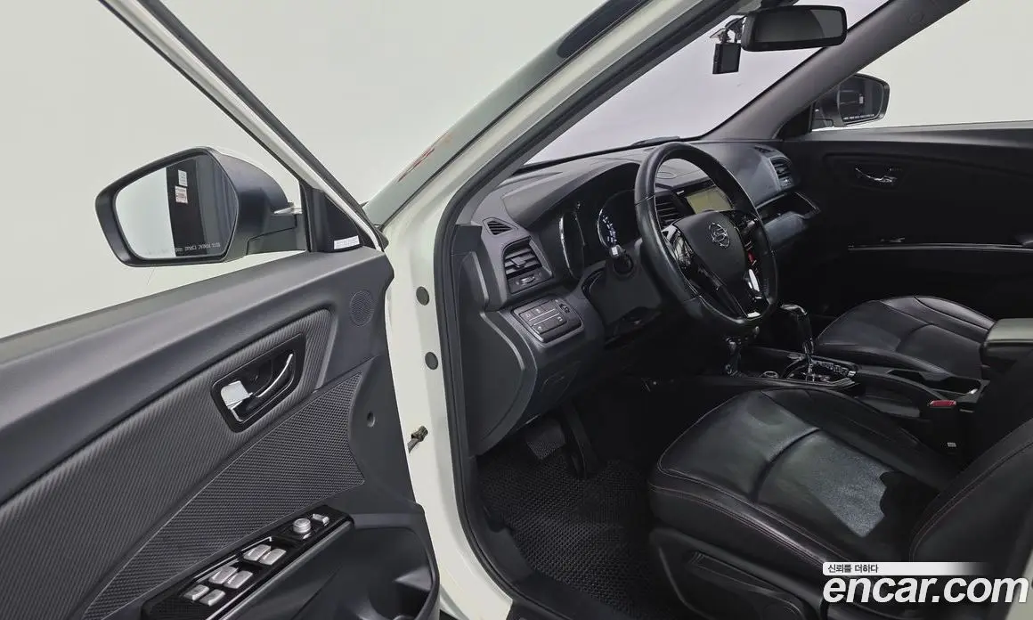 SsangYong TIBOLI 2016 1.6 автомат (гидро), фото 17 SsangYong TIBOLI 2016 1.6 автомат (гидро), фото 17