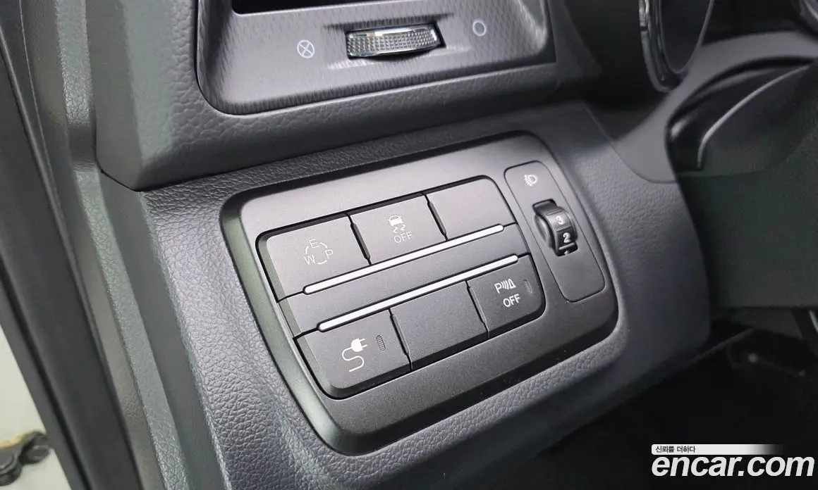 SsangYong TIBOLI 2016 1.6 автомат (гидро), фото 19 SsangYong TIBOLI 2016 1.6 автомат (гидро), фото 19