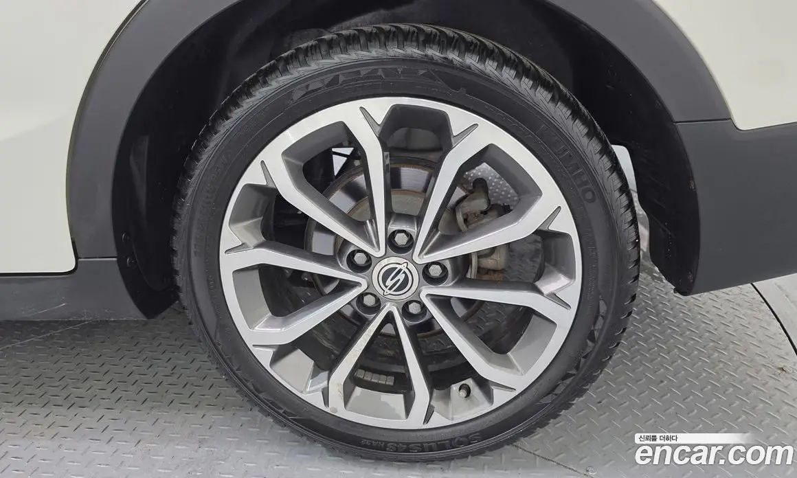 SsangYong TIBOLI 2016 1.6 автомат (гидро), фото 7 SsangYong TIBOLI 2016 1.6 автомат (гидро), фото 7