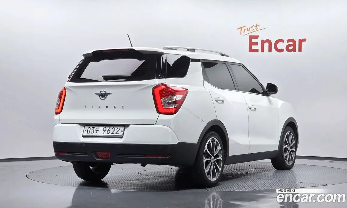SsangYong TIBOLI 2017 1.6 автомат (гидро), фото 1 SsangYong TIBOLI 2017 1.6 автомат (гидро), фото 1