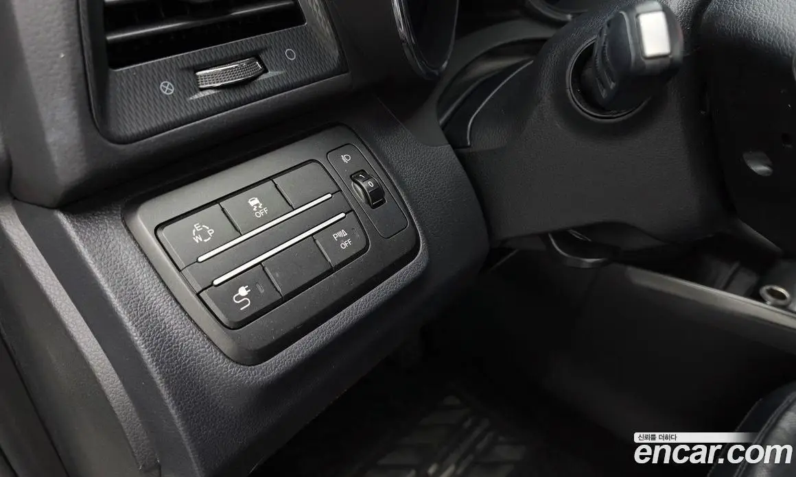 SsangYong TIBOLI 2017 1.6 автомат (гидро), фото 22 SsangYong TIBOLI 2017 1.6 автомат (гидро), фото 22