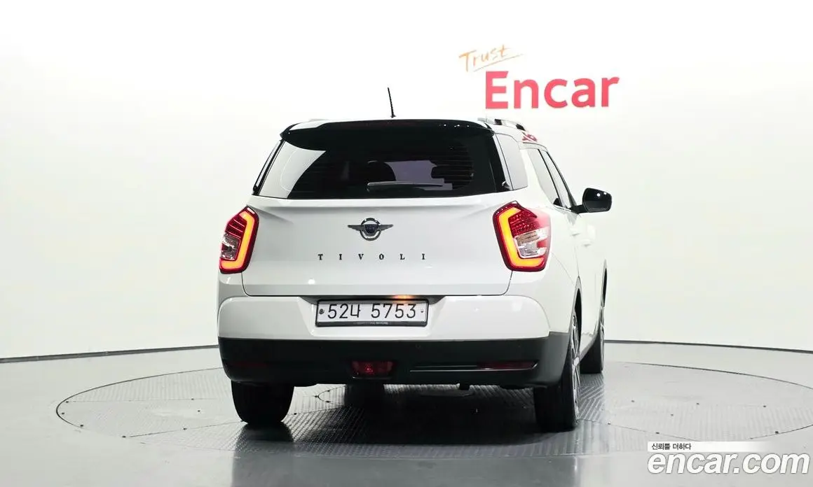 SsangYong TIBOLI 2017 1.6 автомат (гидро), фото 4 SsangYong TIBOLI 2017 1.6 автомат (гидро), фото 4