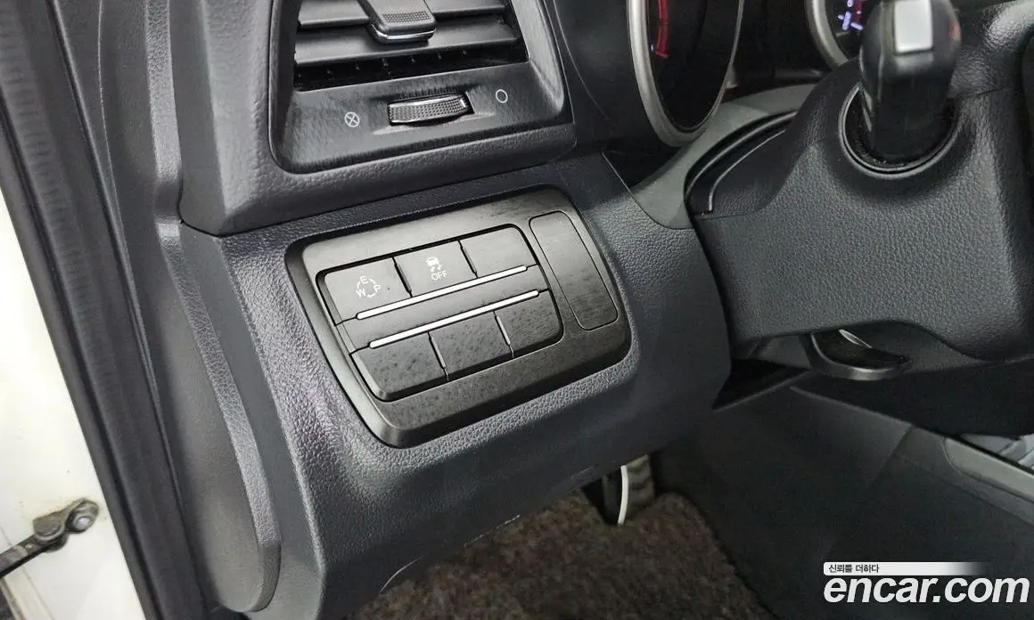 SsangYong TIBOLI 2018 1.6 автомат (гидро), фото 24