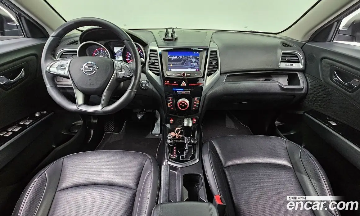 SsangYong TIBOLI 2018 1.6 автомат (гидро), фото 7 SsangYong TIBOLI 2018 1.6 автомат (гидро), фото 7