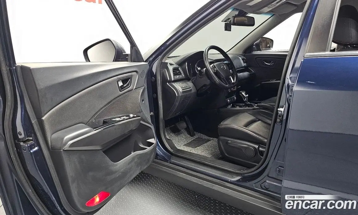 SsangYong TIBOLI 2019 1.6 автомат (гидро), фото 10 SsangYong TIBOLI 2019 1.6 автомат (гидро), фото 10