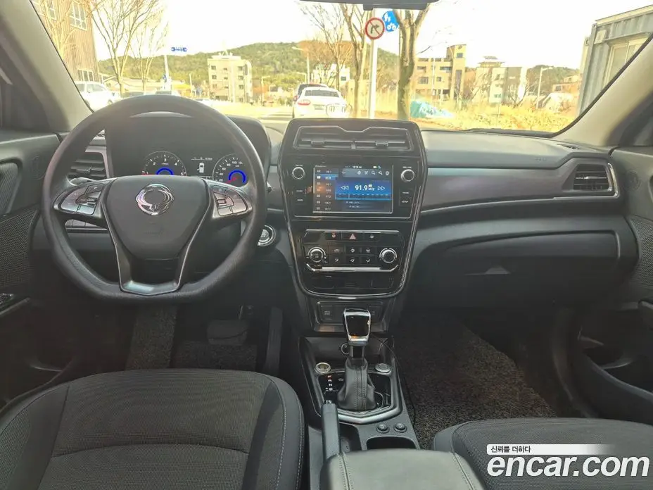 SsangYong TIBOLI 2019 1.6 автомат (гидро), фото 9 SsangYong TIBOLI 2019 1.6 автомат (гидро), фото 9