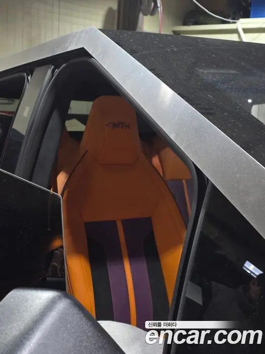 Tesla Cybertruck 2024 автомат (гидро), фото 2 Tesla Cybertruck 2024 автомат (гидро), фото 2