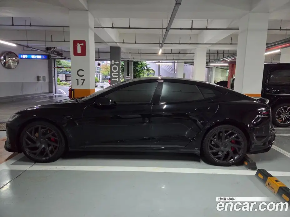 Tesla Model S 2026 автомат (гидро), фото 1 Tesla Model S 2026 автомат (гидро), фото 1